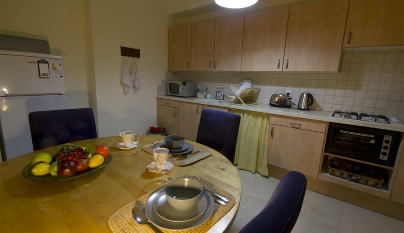 Apartment Nahalat Yitshak Tel Aviv - Apt 24720